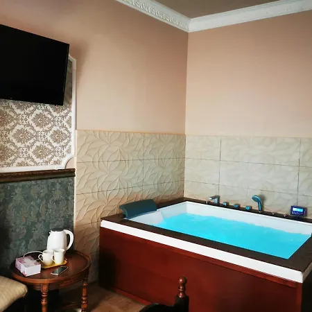 Zira Guest house *